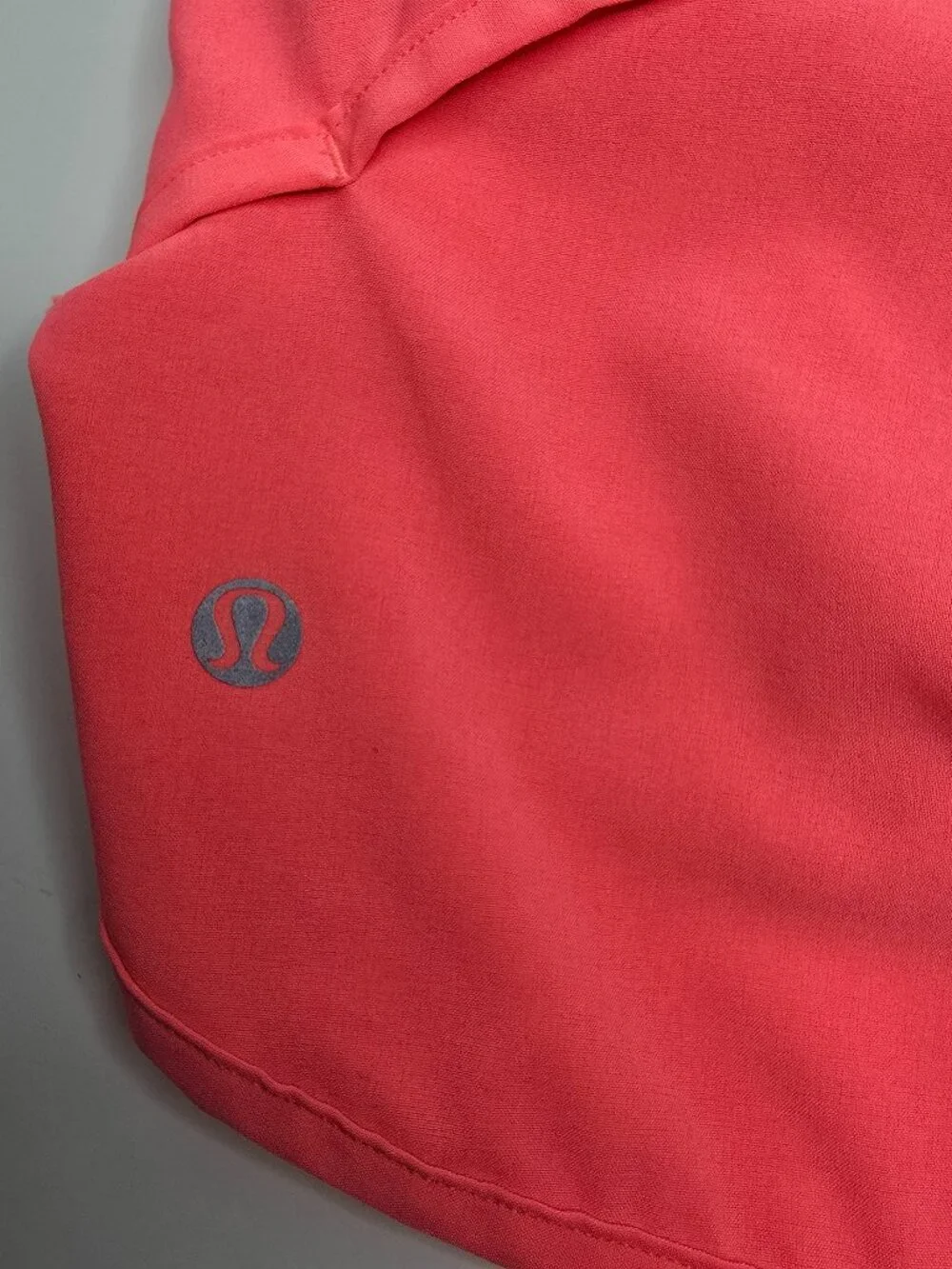 Lululemon Speed Running Shorts Pink Womens Sz 10 Activewear Athletic Striped